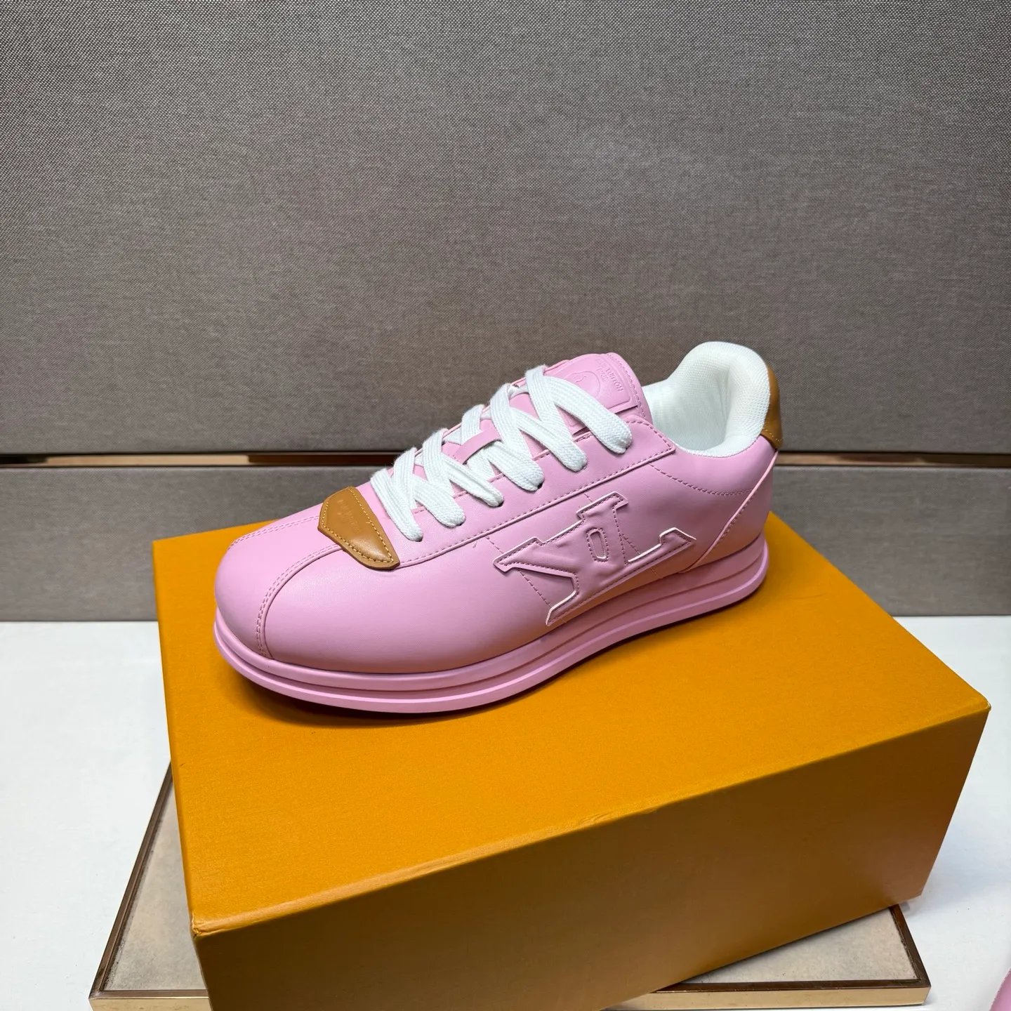 Men's men's shoes 💰pp560 [LV～] Men's casual shoes 2025z cabinet sales simultaneously 🔶Size: 38-44 #️⃣ 🔷6 colors🔜The upper is made of multi-material splicing➕Mesh lining, comfortable and breathable, sole: original comfortable and wear-resistant outsole, ⚠️real thing📱photographed🎬real thing is better📢📢📢